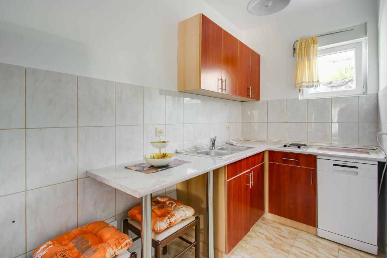 Apartment Lavender Of บุดวา ภายนอก รูปภาพ