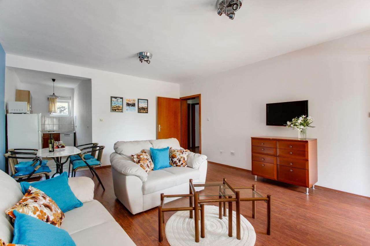 Apartment Lavender Of บุดวา ภายนอก รูปภาพ