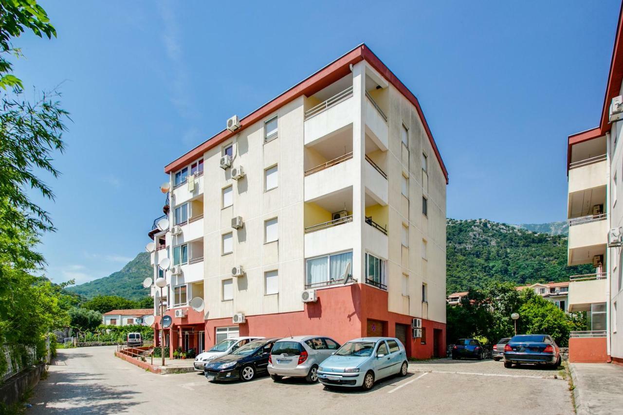 Apartment Lavender Of บุดวา ภายนอก รูปภาพ